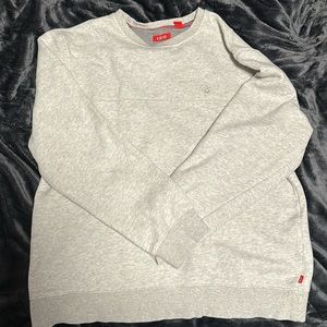 crewneck